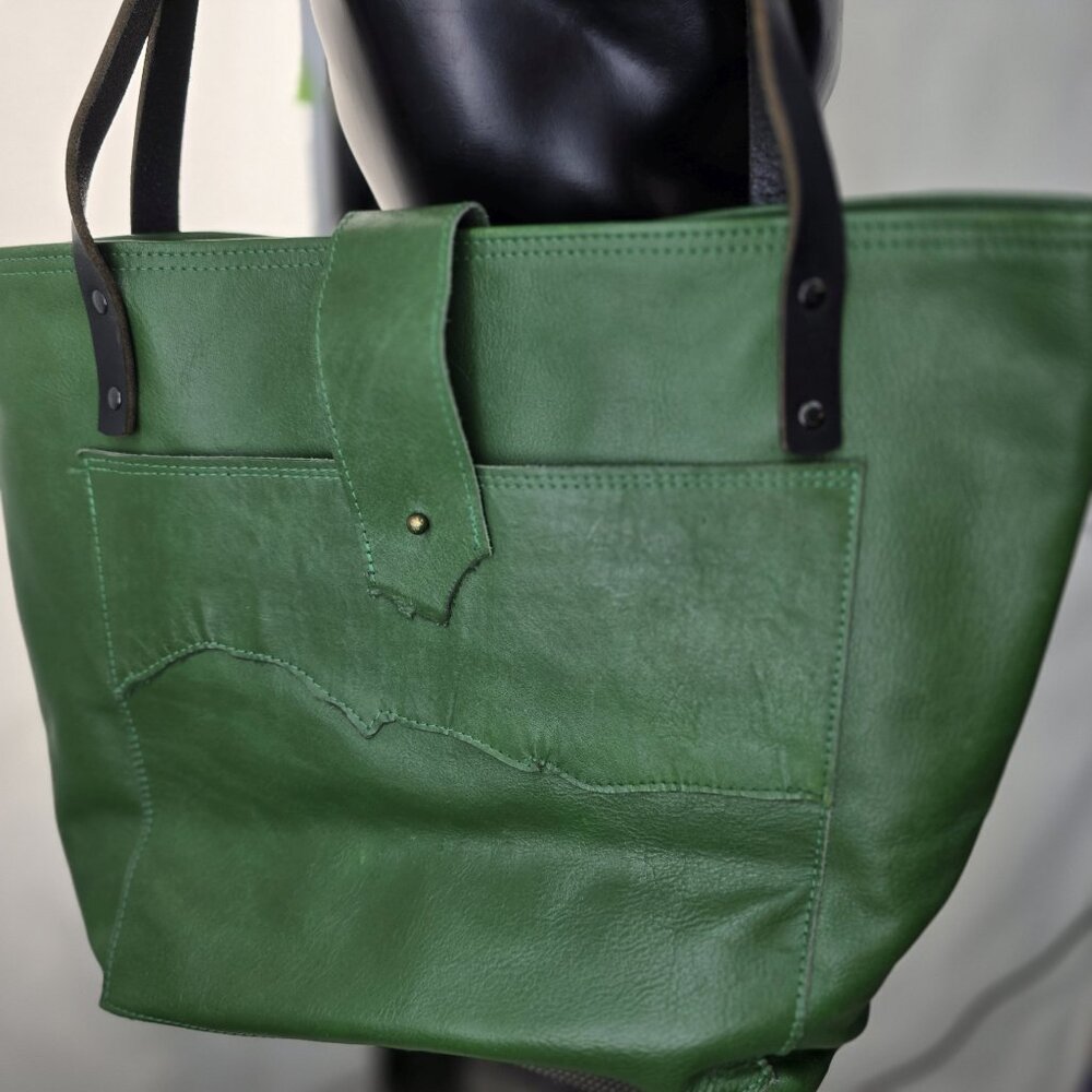 Handmade Grass Green Leather Tote Bag - Picture 2 of 16